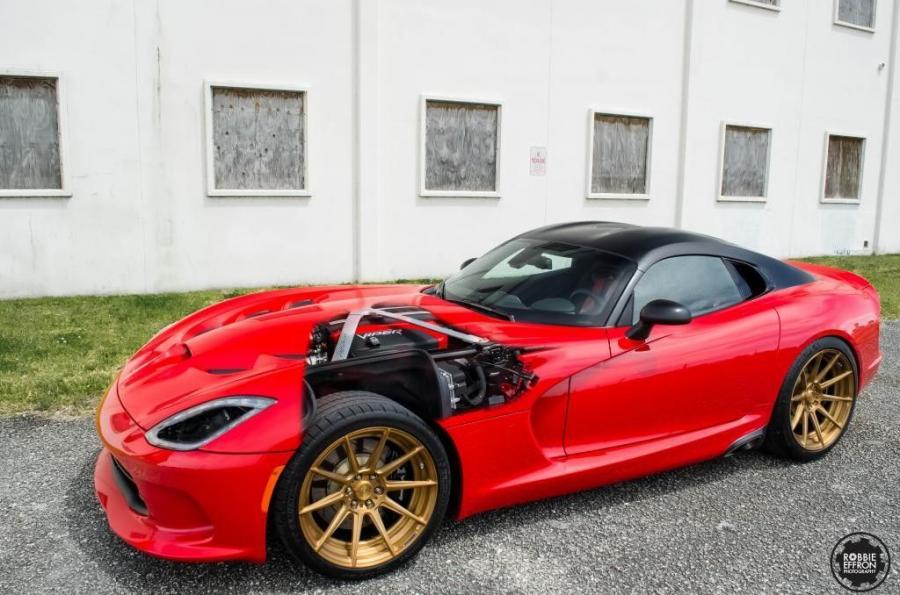  SRT Viper on ADV.1 Wheels 2014 года  (фото 5 из 5)